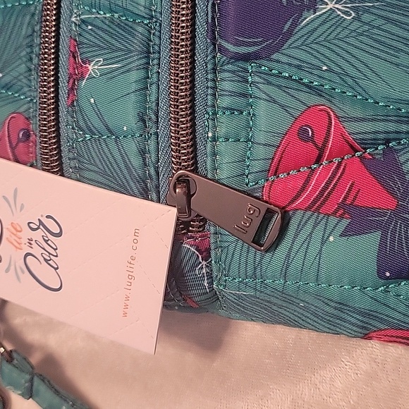 Lug Dazzle Crossbody Bag Pine Ornaments NWT RARE FIND - Picture 8 of 9